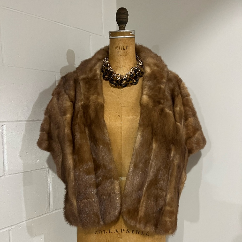 Vintage Mink Fur Cape, Wrap, Shawl, Stole / Mob Wife Aesthetic or Bridal Party